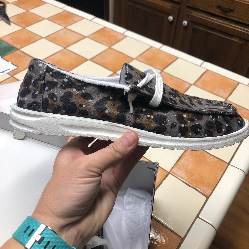 Casual Leopard shoes 10